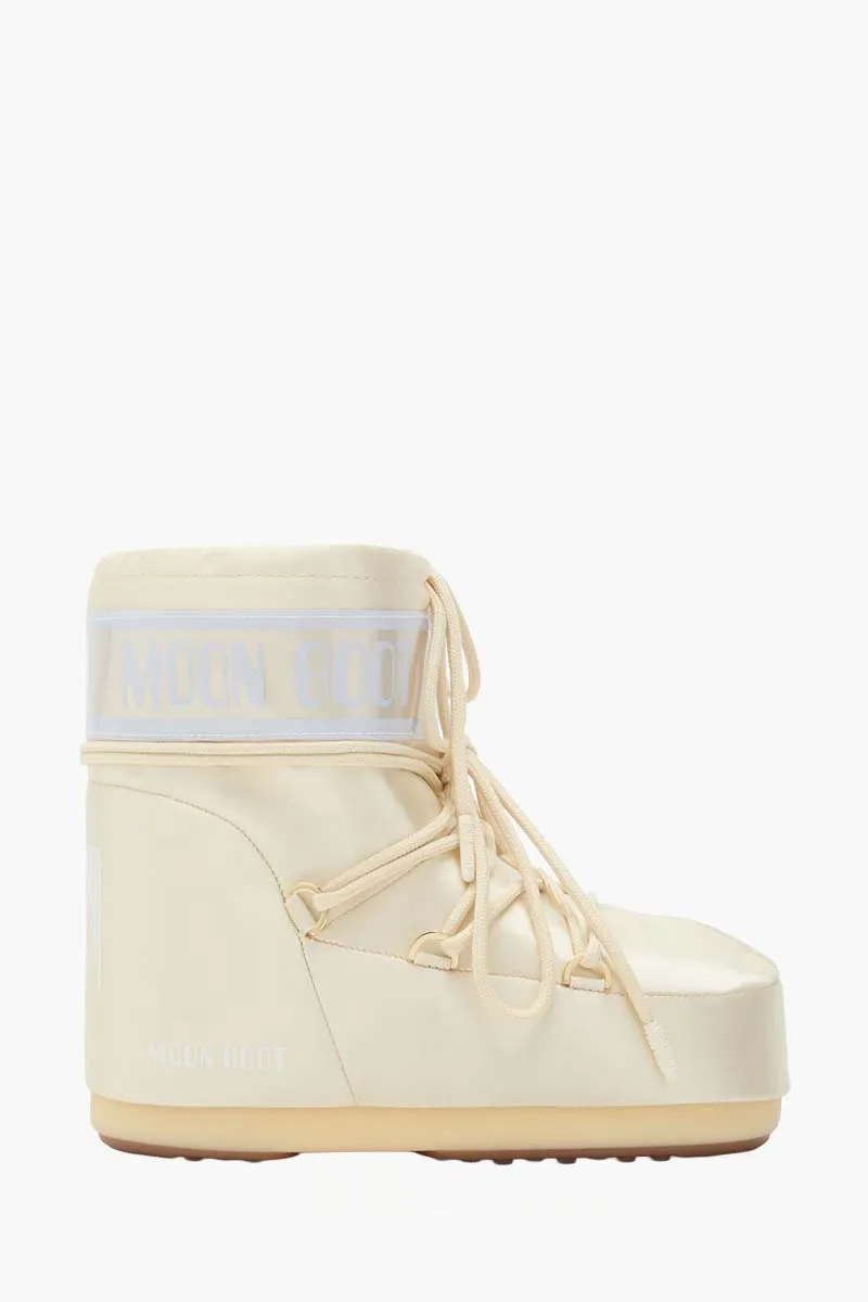 MOON BOOT Women Icon Low Pearly Boots in Ivory 0