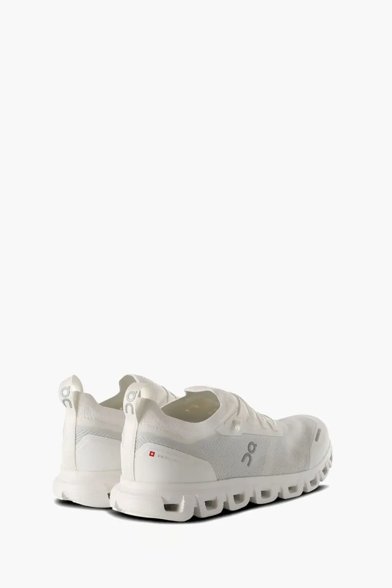 ON Men CLoud 6 Versa Sneakers in White/White 1