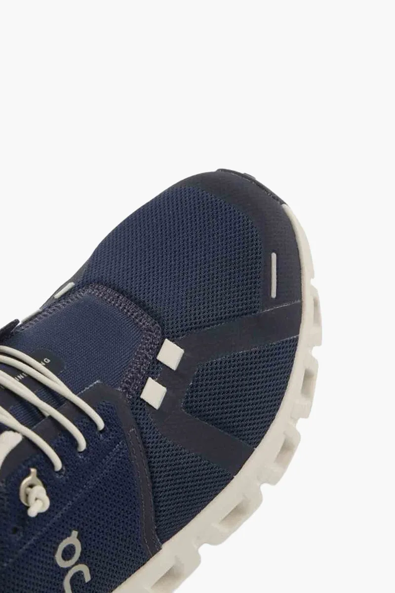 ON Men Cloud 6 Sneakers in Midnight/White 2