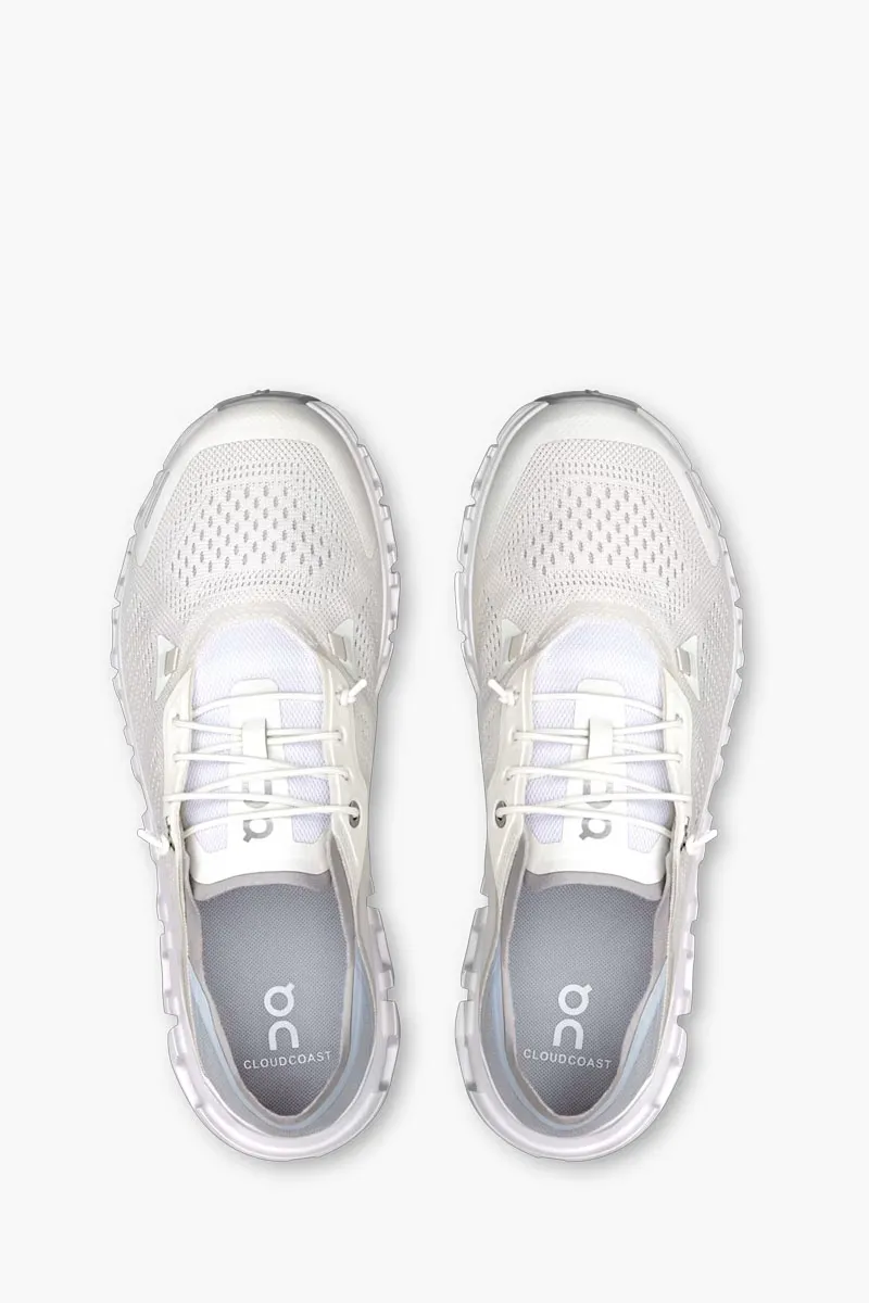 ON Women Cloud 6 Coast Sneakers in White/Glacier 2