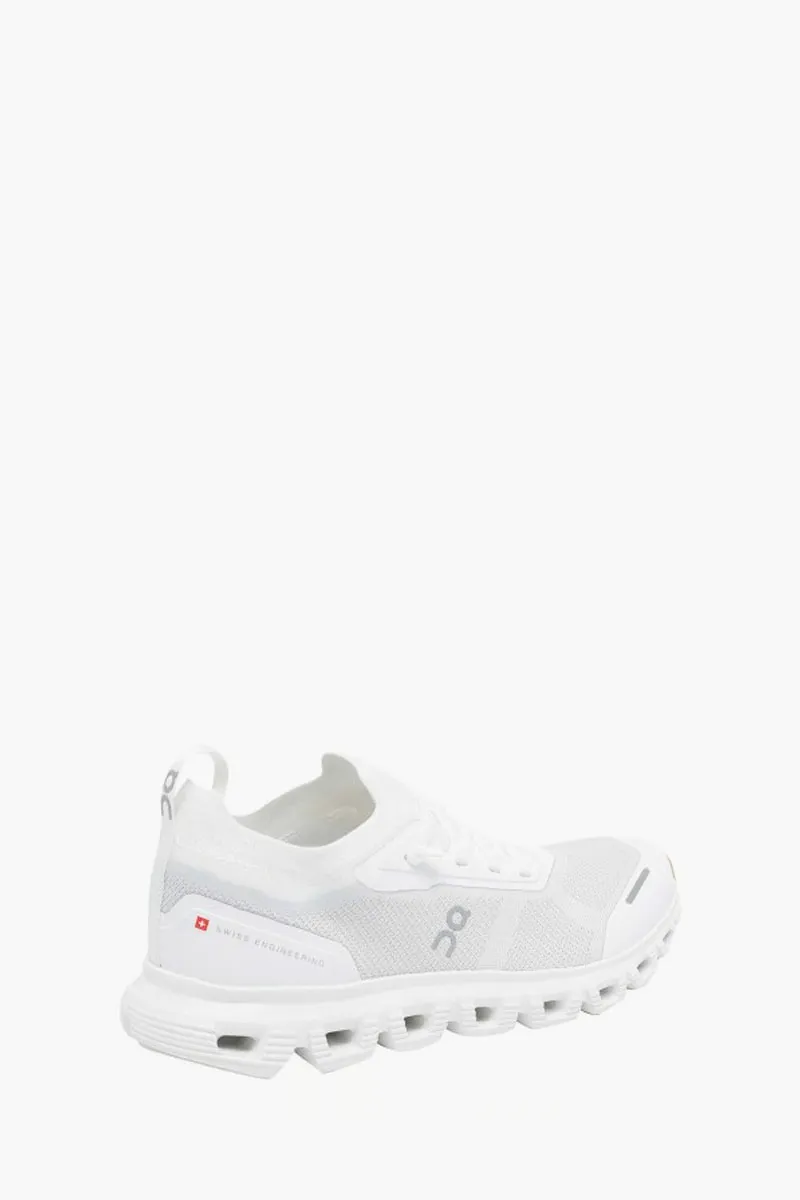 ON Women Cloud 6 Versa Sneakers in White/White 1