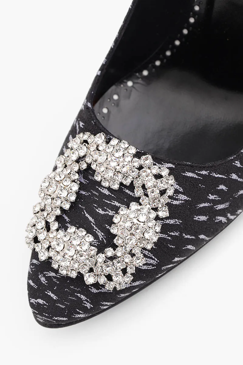 MANOLO BLAHNIK Hangisi Jacquard 10.5cm Pumps in Black/White Satin with White Crystal 4