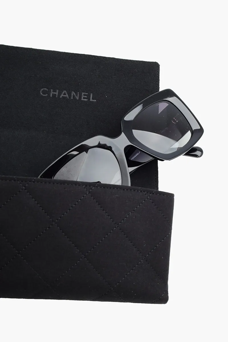 CHANEL Rectangular Gold Metals Sunglasses in Black/Gold Acetate with CC Logo  4