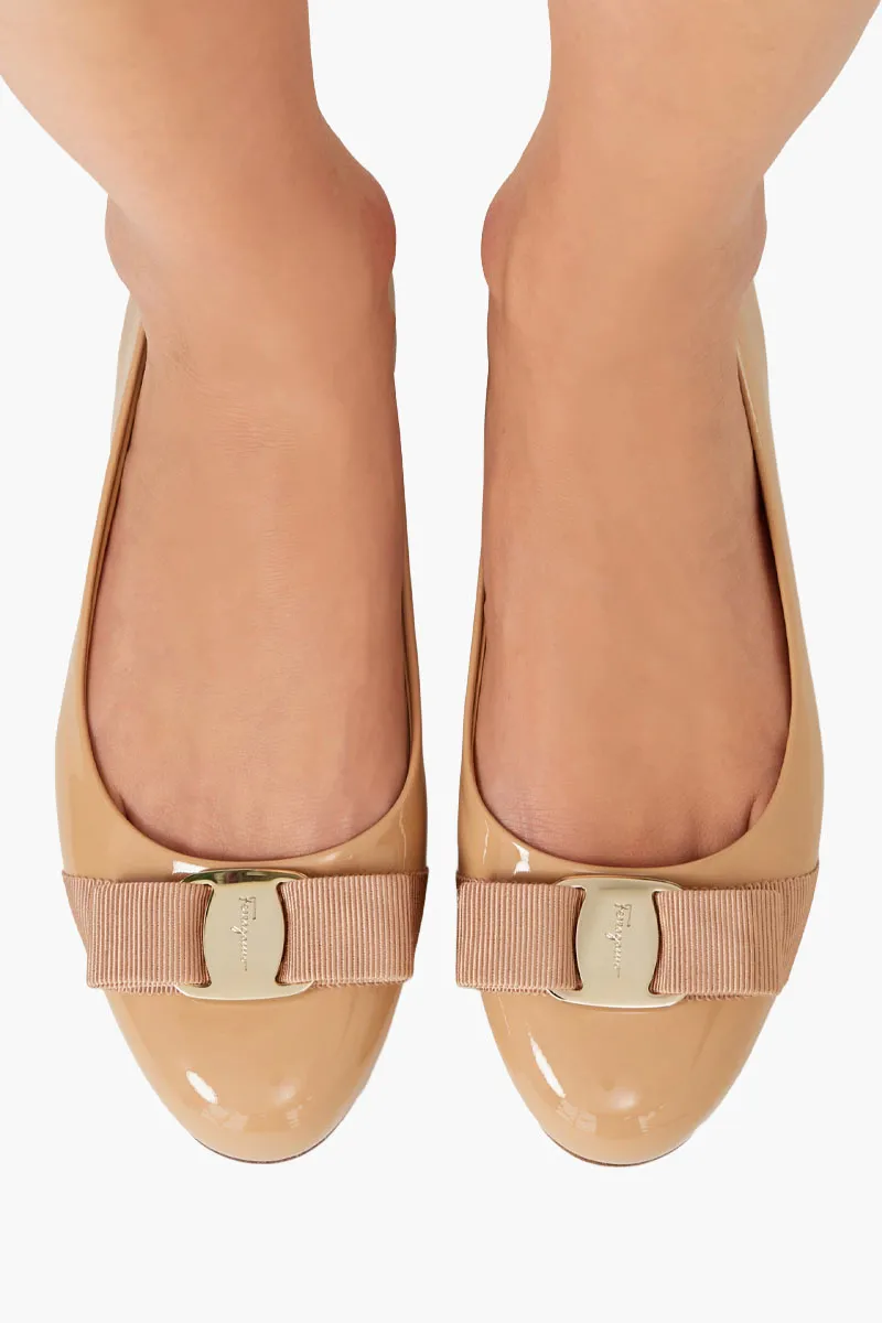 FERRAGAMO Women Varina Ballerina in Amaretti Patent Leather 4