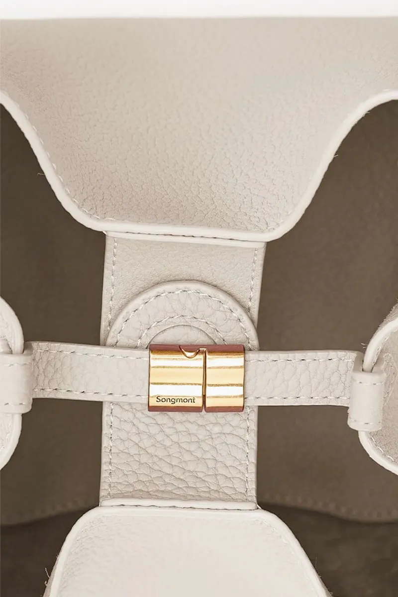 SONGMONT Medium Song Handag in Cream Apricot Grain Leather 2