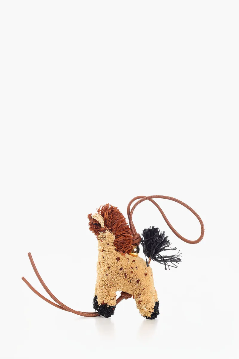 LOEWE Paula Ibiza Giraffe Charm in Natural/Brown Raffia and Calfskin 0