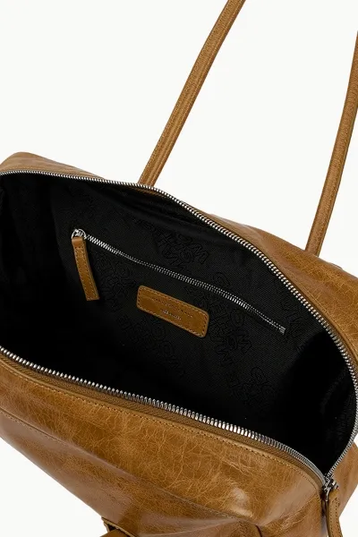 MARGESHERWOOD Soft Boston Bag in Soft Camel Soft Crinkled Pull-Up Cow Leather 4