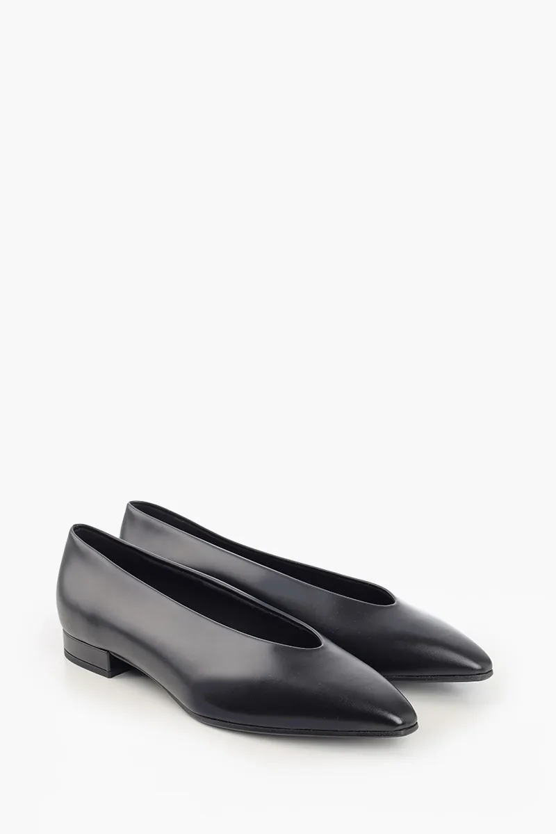 LORO PIANA Rebecca Ballerina 2cm in Black Calfskin 2