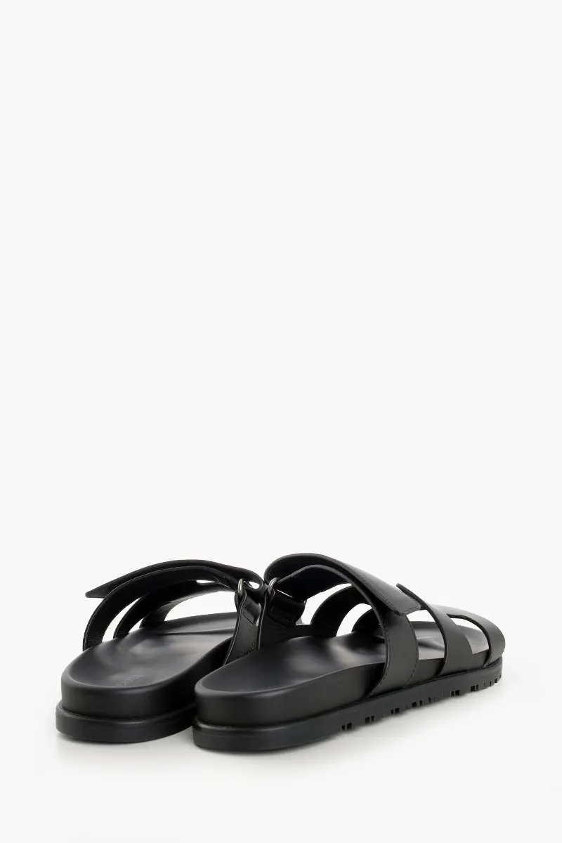 HERMÈS Chypre Sandals in Black Calfskin 1