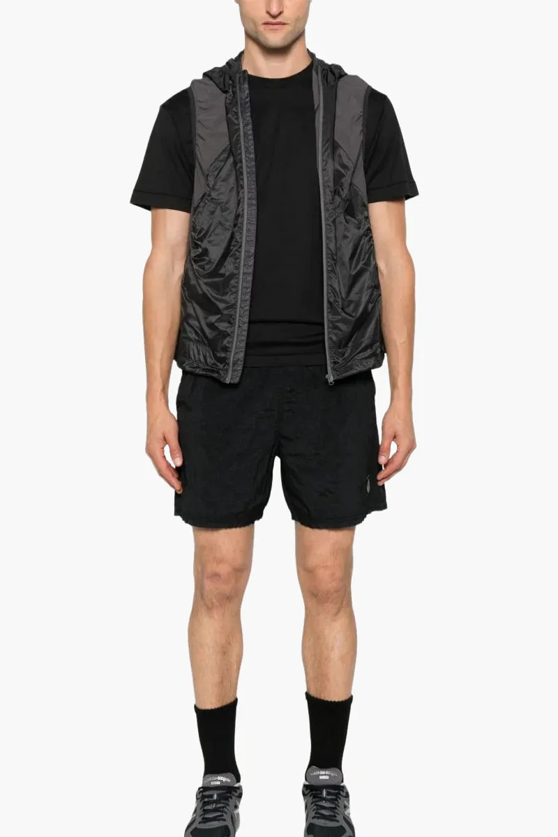 STONE ISLAND Men Logo Short-Sleeve T-Shirt in Black Cotton Jersey 2