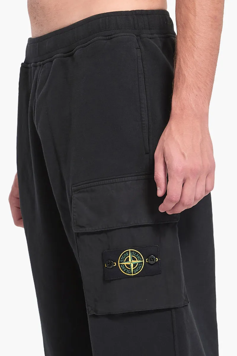 STONE ISLAND Men Logo Regular-Fit Jogger Pants in Black Cotton Fleece 3