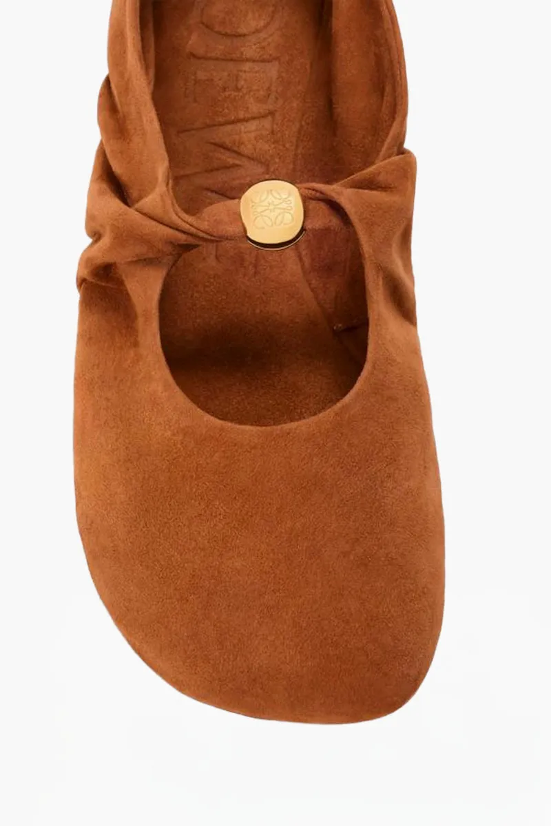 LOEWE Women Pebble Soft Ballerina Flat in Tan Suede Goatskin 3