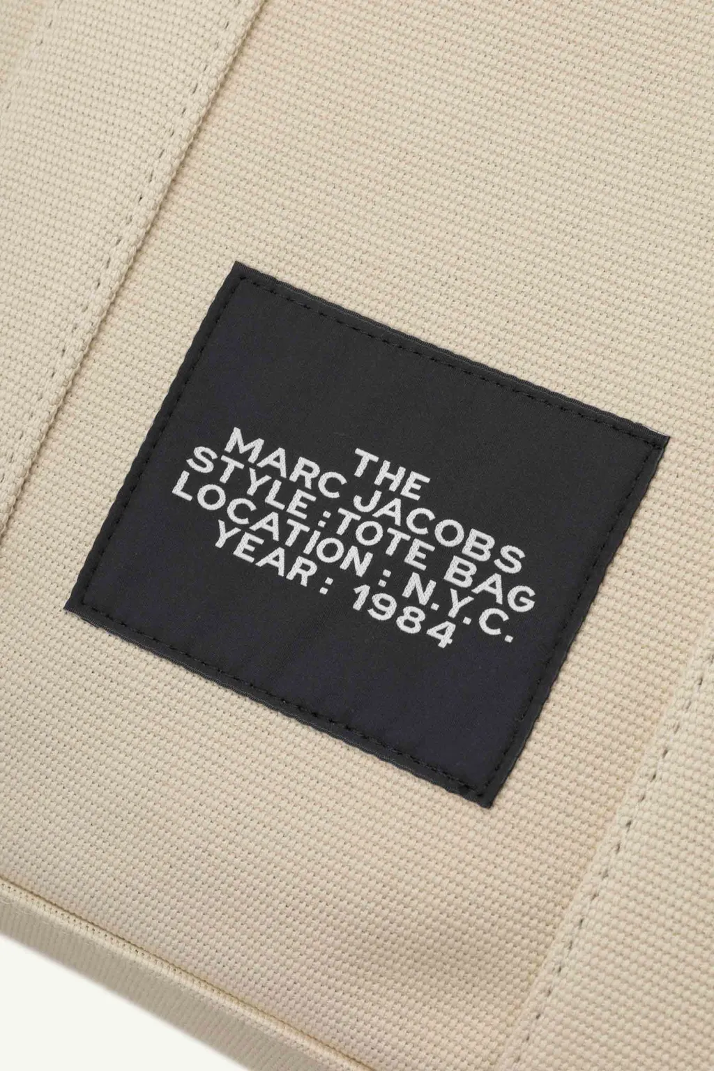 MARC JACOBS The Jacquard Tote Bag in Warm Sand 3
