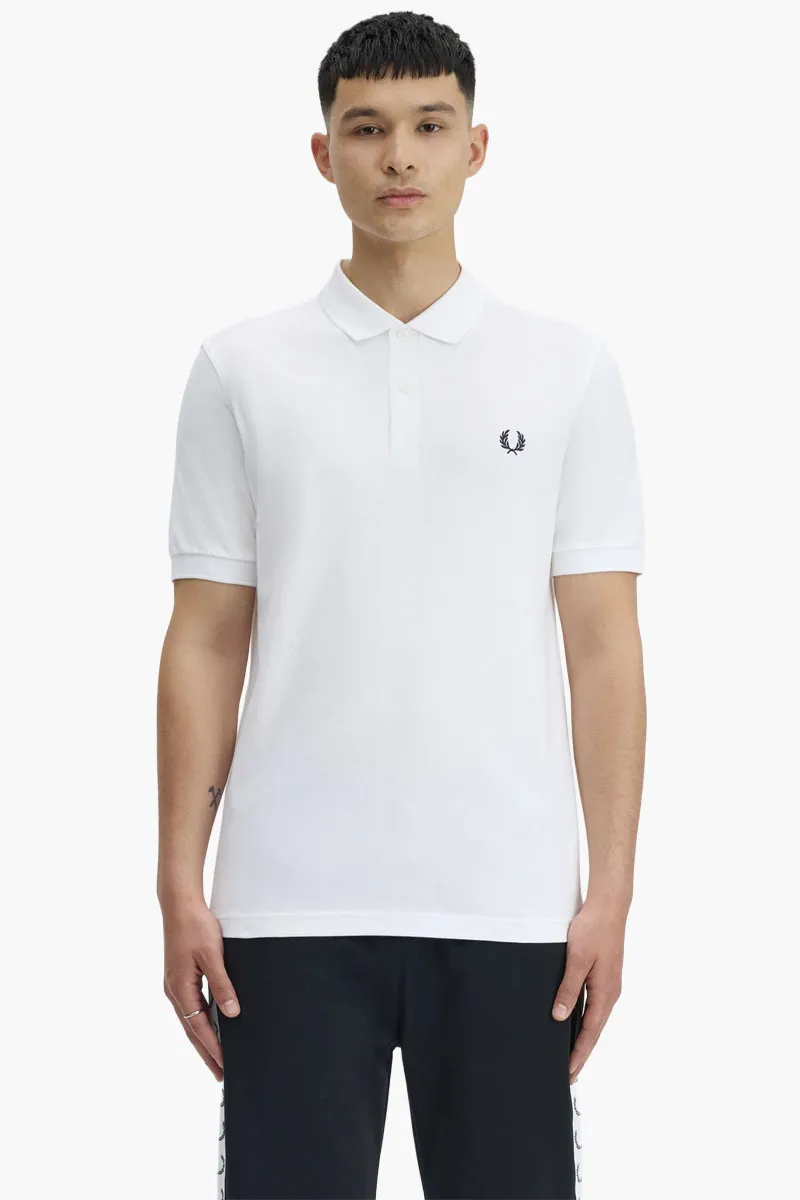 FRED PERRY Men Tennis Polo Shirt in White/Navy Classic Cotton Piqué 1