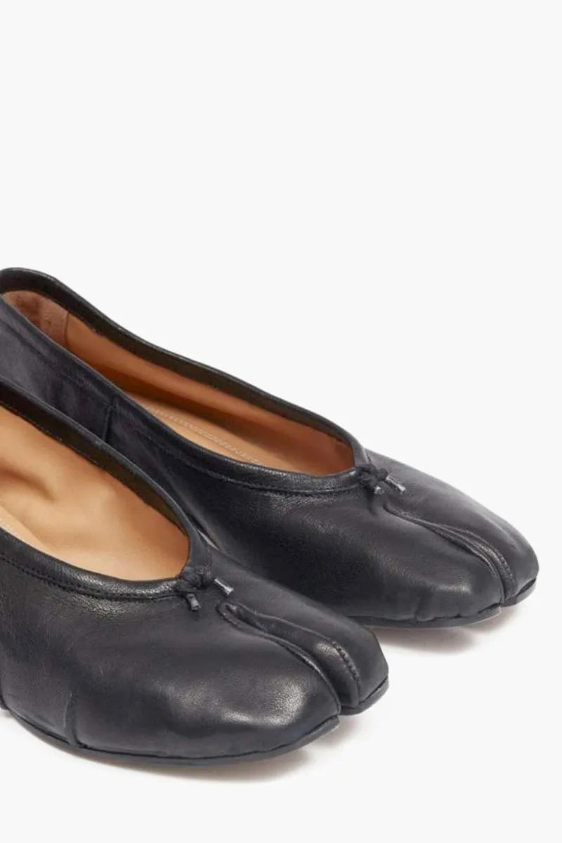 MAISON MARGIELA Women Tabi Slingback Pumps 30mm in Black Calf Leather 4