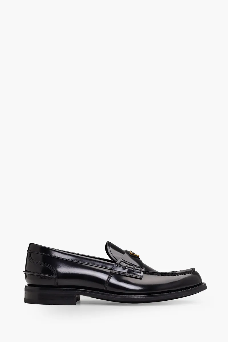 PRADA Men Moccasins Loafers in Black Leather with Enamelled Metal Triangle Logo