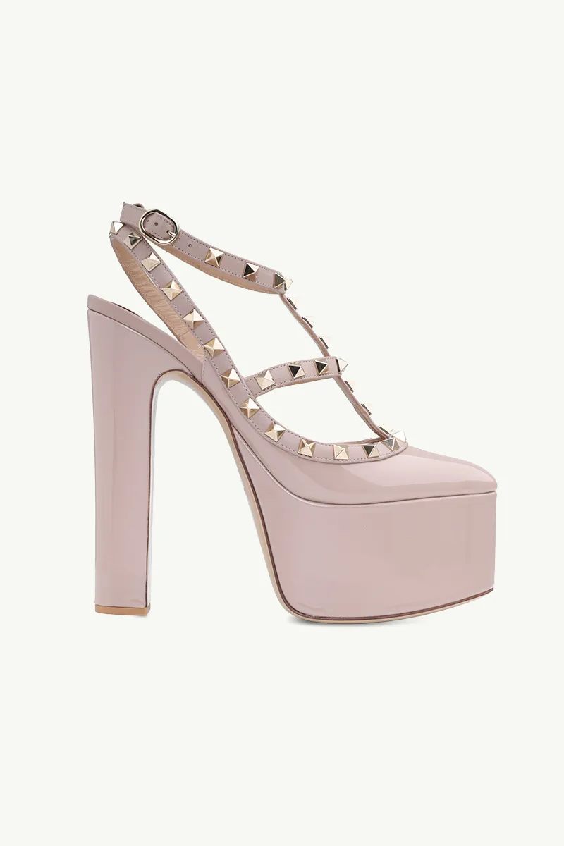 VALENTINO Rockstud Platform Pumps 155mm in Nude Patent