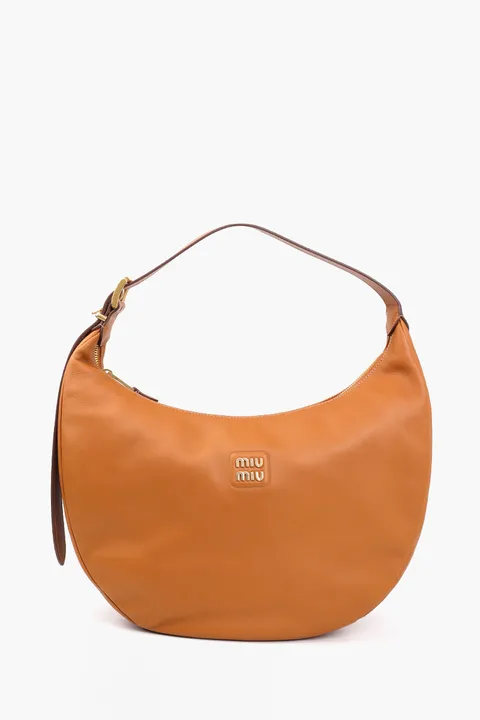 MIU MIU Logo-Plaque Zipped Shoulder Bag in Cognac Calfskin Leather