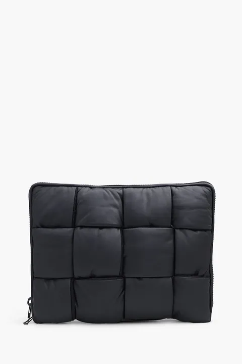 BOTTEGA VENETA Intrecciato Padded Document Case in Black Matte Hidrology Calf Leather
