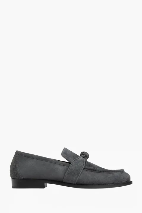 BOTTEGA VENETA Men Astaire Loafers in Graphite Suede Calfskin with Signature Knot 