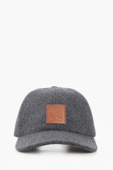 LOEWE Men Anagram Patch Cap in Grey Wool with Vintage-Effect