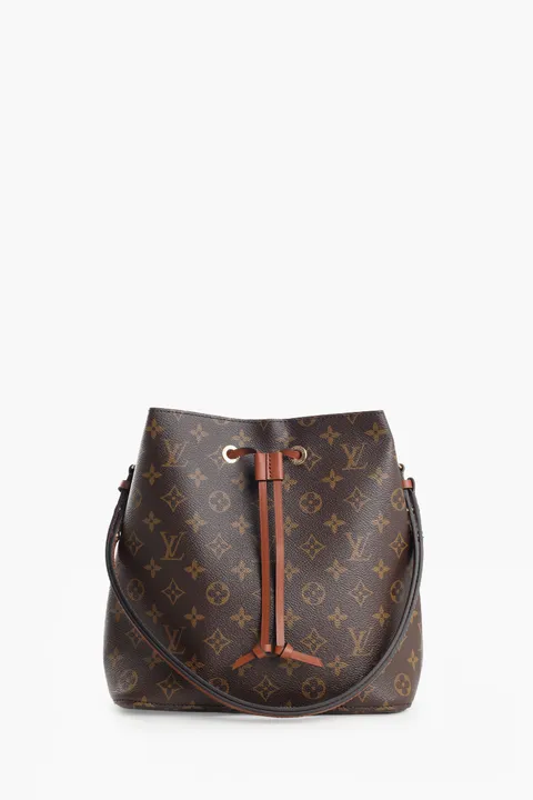 LOUIS VUITTON NéoNoé MM Bucket Bag in Brown/Caramel Monogram Canvas