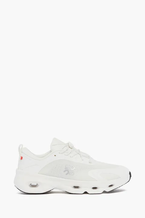 LOEWE X ON Men Cloudsolo Low Top Sneakers in White/Grey